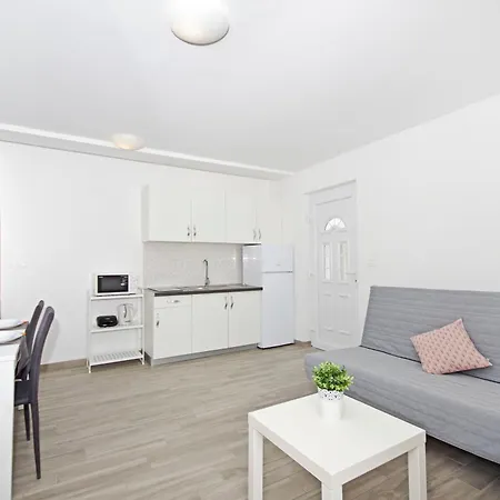 Apartments Frado Novalja Room photo