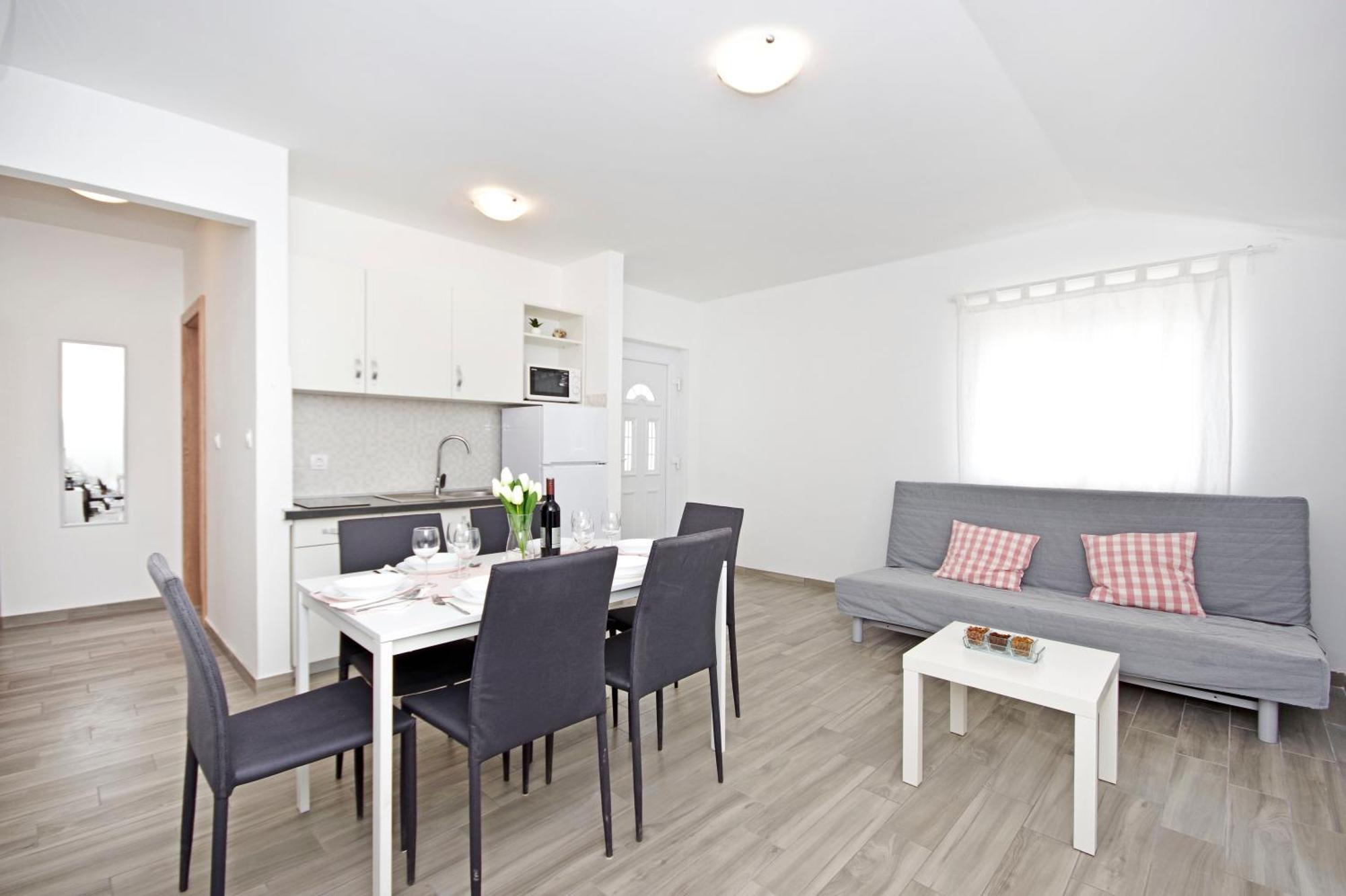 Apartman Frado *